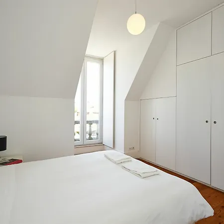 Hello Santos Design Apartment Lisbon